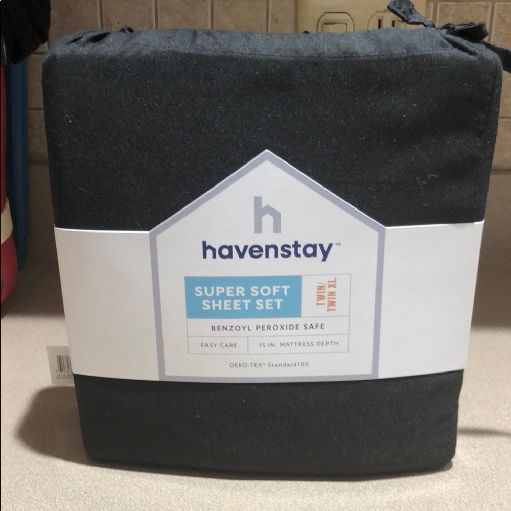 New Black Super Soft Sheet Set Twin / Twin XL
